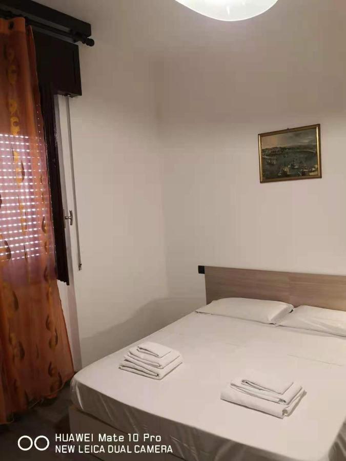 New Family Inn เปโร ภายนอก รูปภาพ